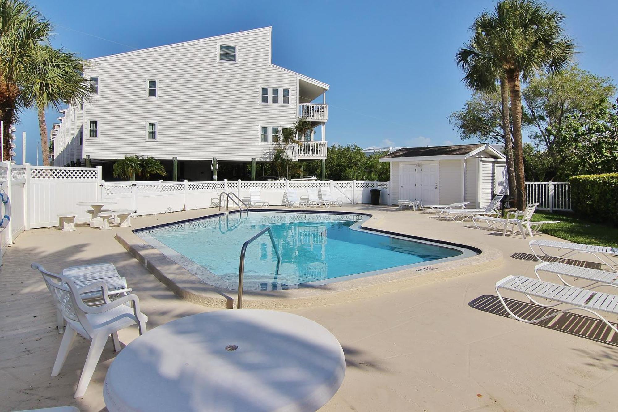 Villa The Intercoastal 210 Clearwater Beach Exterior foto
